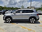 Used 2024 Volkswagen Taos SE 4MOTION in DAVIE, FLORIDA (Photo 3)