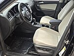 Used 2018 Volkswagen Tiguan 2.0T SE FWD in DAVIE, FLORIDA (Photo 10)