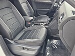 Used 2023 Volkswagen Tiguan 2.0T SEL R-LINE 4MOTION in DAVIE, FLORIDA (Photo 20)