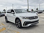 Used 2023 Volkswagen Tiguan 2.0T SEL R-LINE 4MOTION in DAVIE, FLORIDA (Photo 9)