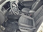 Used 2023 Volkswagen Tiguan 2.0T SEL R-LINE 4MOTION in DAVIE, FLORIDA (Photo 10)