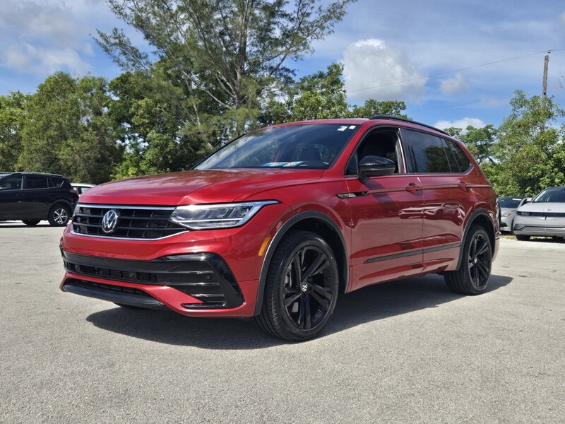 Used 2024 Volkswagen Tiguan 2.0T SE R-LINE BLACK FWD in DAVIE, FLORIDA