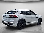 Used 2023 Volkswagen Atlas Cross Sport 3.6L V6 SEL R-LINE BLACK 4MOTION in DAVIE, FLORIDA (Photo 7)
