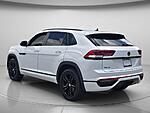 Used 2023 Volkswagen Atlas Cross Sport 3.6L V6 SEL R-LINE BLACK 4MOTION in DAVIE, FLORIDA (Photo 8)