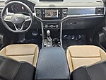 Used 2023 Volkswagen Atlas Cross Sport 3.6L V6 SEL R-LINE BLACK 4MOTION in DAVIE, FLORIDA (Photo 13)