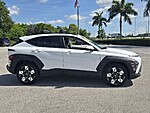 Used 2024 HYUNDAI KONA SEL FWD in DAVIE, FLORIDA (Photo 4)