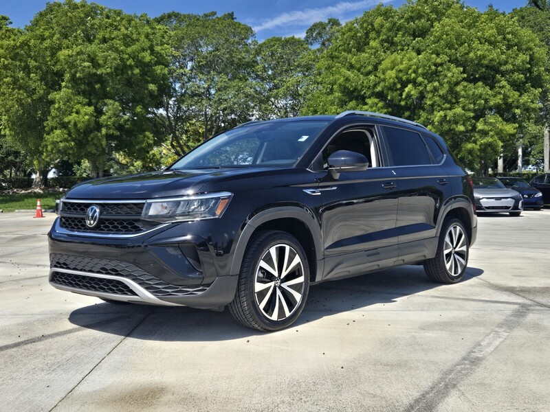 Used 2024 Volkswagen Taos SE FWD in DAVIE, FLORIDA