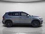 Used 2022 Volkswagen Taos SE FWD in DAVIE, FLORIDA (Photo 4)