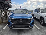 Used 2024 Volkswagen Atlas Cross Sport 2.0T SE W/TECHNOLOGY FWD in DAVIE, FLORIDA (Photo 3)