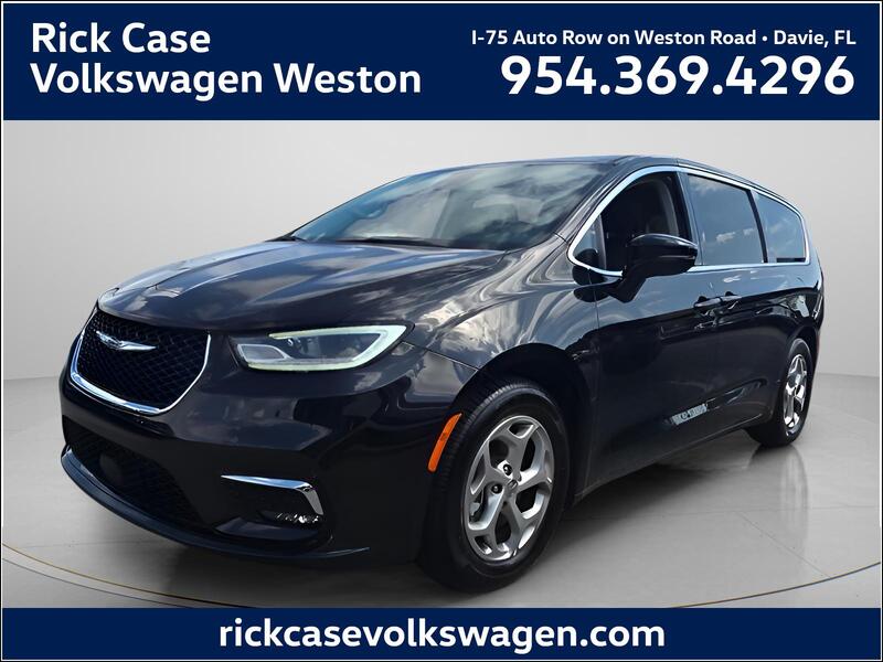 Used 2024 CHRYSLER PACIFICA LIMITED in DAVIE, FLORIDA