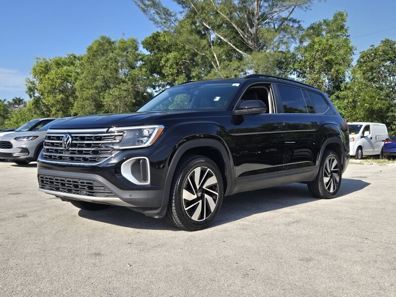 Used 2024 Volkswagen Atlas 2.0T SE W/TECHNOLOGY FWD in DAVIE, FLORIDA