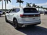 Used 2025 Volkswagen Atlas 2.0T PEAK EDITION 4MOTION in DAVIE, FLORIDA (Photo 8)
