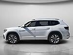 Used 2023 Volkswagen Atlas 3.6L V6 SEL PREMIUM R-LINE 4MOTION in DAVIE, FLORIDA (Photo 3)