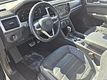 Used 2023 Volkswagen Atlas 3.6L V6 SEL PREMIUM R-LINE 4MOTION in DAVIE, FLORIDA (Photo 11)