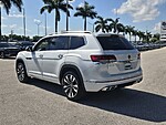 Used 2023 Volkswagen Atlas 3.6L V6 SEL PREMIUM R-LINE 4MOTION in DAVIE, FLORIDA (Photo 8)