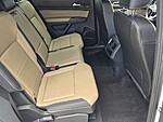 Used 2023 Volkswagen Atlas Cross Sport 3.6L V6 SEL R-LINE BLACK 4MOTION in DAVIE, FLORIDA (Photo 17)