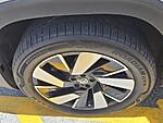 Used 2024 Volkswagen Atlas Cross Sport 2.0T SE W/TECHNOLOGY FWD in DAVIE, FLORIDA (Photo 5)