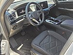 Used 2024 Volkswagen Atlas Cross Sport 2.0T SE W/TECHNOLOGY FWD in DAVIE, FLORIDA (Photo 7)