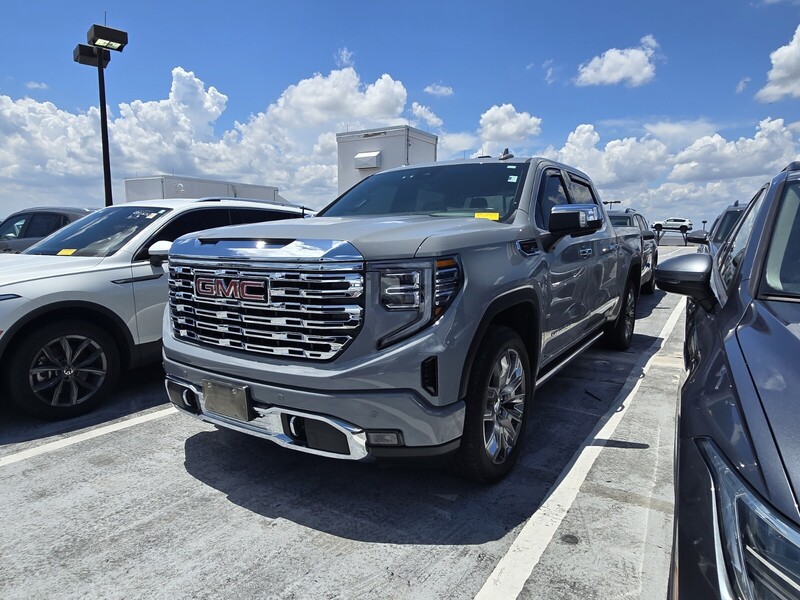 Used 2025 GMC SIERRA 1500 4WD CREW CAB 147
