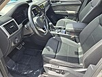 Used 2023 Volkswagen Atlas 3.6L V6 SEL R-LINE BLACK 4MOTION in DAVIE, FLORIDA (Photo 10)