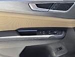 Used 2024 Volkswagen Atlas Cross Sport 2.0T SE W/TECHNOLOGY FWD in DAVIE, FLORIDA (Photo 27)