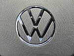 Used 2024 Volkswagen Atlas Cross Sport 2.0T SE W/TECHNOLOGY FWD in DAVIE, FLORIDA (Photo 28)