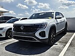 Used 2024 Volkswagen Atlas Cross Sport 2.0T SE W/TECHNOLOGY FWD in DAVIE, FLORIDA (Photo 1)