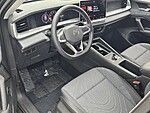 Used 2026 Volkswagen Tiguan SE FWD in DAVIE, FLORIDA (Photo 11)