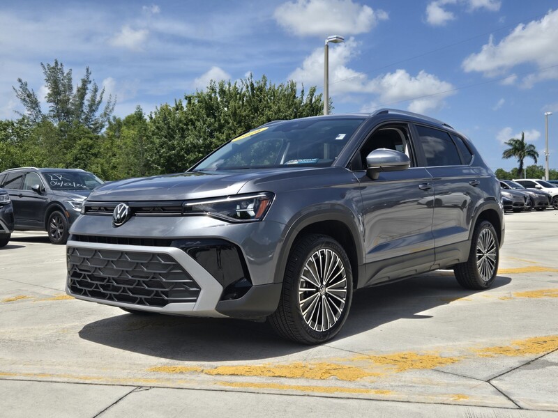 Used 2026 Volkswagen Taos SE FWD in DAVIE, FLORIDA