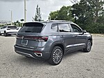 Used 2026 Volkswagen Taos SE FWD in DAVIE, FLORIDA (Photo 7)