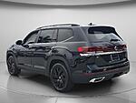Used 2026 Volkswagen Atlas 2.0T SE W/TECHNOLOGY FWD in DAVIE, FLORIDA (Photo 8)