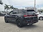 Used 2026 Volkswagen Atlas 2.0T SE W/TECHNOLOGY FWD in DAVIE, FLORIDA (Photo 8)