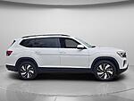 Used 2026 Volkswagen Atlas 2.0T SE W/TECHNOLOGY FWD in DAVIE, FLORIDA (Photo 4)
