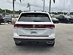 Used 2026 Volkswagen Atlas 2.0T SE W/TECHNOLOGY FWD in DAVIE, FLORIDA (Photo 6)