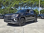 Used 2026 Volkswagen Atlas 2.0T SE W/TECHNOLOGY FWD in DAVIE, FLORIDA (Photo 1)