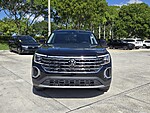 Used 2026 Volkswagen Atlas 2.0T SE W/TECHNOLOGY FWD in DAVIE, FLORIDA (Photo 5)
