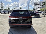 Used 2026 Volkswagen Atlas 2.0T SE W/TECHNOLOGY FWD in DAVIE, FLORIDA (Photo 6)
