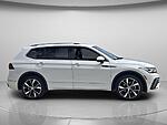 Used 2024 Volkswagen Tiguan 2.0T SEL R-LINE 4MOTION in DAVIE, FLORIDA (Photo 4)