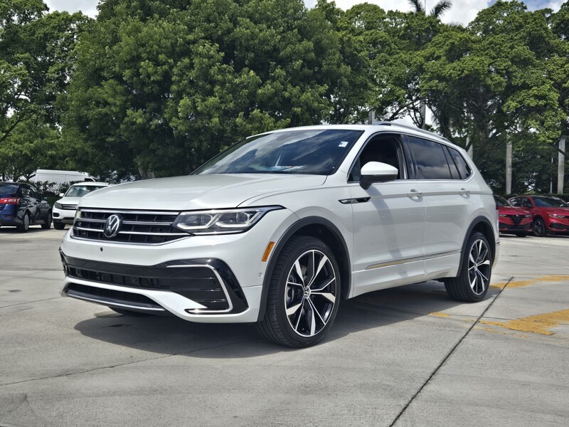 Used 2024 Volkswagen Tiguan 2.0T SEL R-LINE 4MOTION in DAVIE, FLORIDA