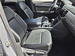 Used 2022 Volkswagen Atlas Cross Sport 3.6L V6 SE W/TECHNOLOGY FWD in DAVIE, FLORIDA (Photo 17)