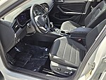 Used 2023 Volkswagen Jetta SE AUTO in DAVIE, FLORIDA (Photo 11)