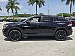 Used 2022 Volkswagen Atlas Cross Sport 2.0T SE W/TECHNOLOGY FWD in DAVIE, FLORIDA (Photo 3)