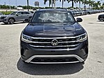 Used 2022 Volkswagen Atlas Cross Sport 2.0T SE W/TECHNOLOGY FWD in DAVIE, FLORIDA (Photo 4)
