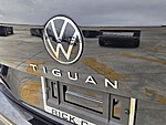 Used 2023 Volkswagen Tiguan 2.0T SE R-LINE BLACK FWD in DAVIE, FLORIDA (Photo 14)