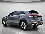 Used 2024 Volkswagen Atlas Cross Sport 2.0T SE W/TECHNOLOGY FWD in DAVIE, FLORIDA (Photo 4)