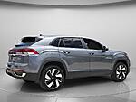 Used 2024 Volkswagen Atlas Cross Sport 2.0T SE W/TECHNOLOGY FWD in DAVIE, FLORIDA (Photo 6)