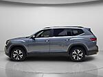 Used 2025 Volkswagen Atlas 2.0T SE FWD in DAVIE, FLORIDA (Photo 3)