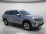 Used 2025 Volkswagen Atlas 2.0T SE FWD in DAVIE, FLORIDA (Photo 4)