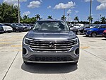 Used 2025 Volkswagen Atlas 2.0T SE FWD in DAVIE, FLORIDA (Photo 5)