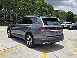 Used 2025 Volkswagen Atlas 2.0T SE FWD in DAVIE, FLORIDA (Photo 8)